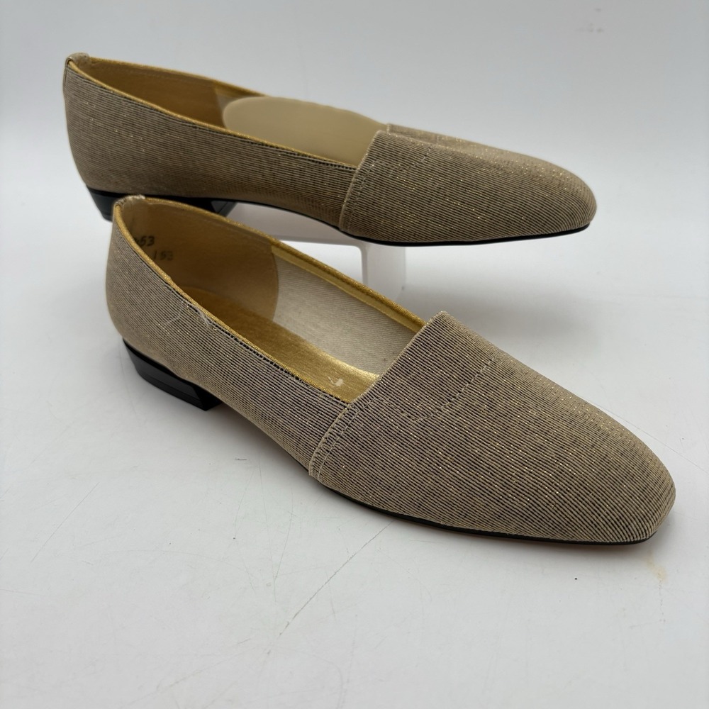 Beacon USA Womens 8M Sparkle Champagne Loafers Low Heel NOS Vintage‎